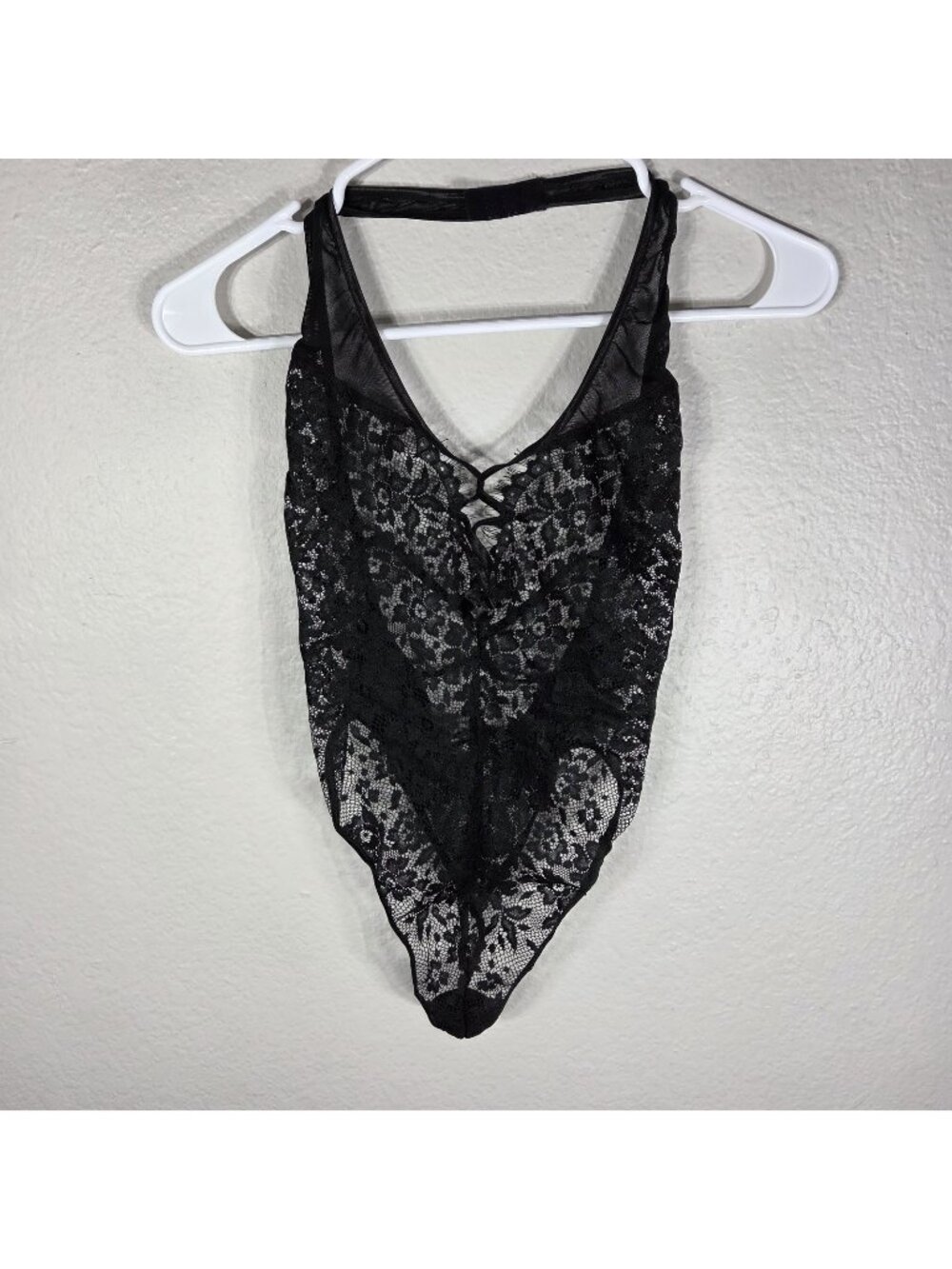 Seduction Fredericks of Hollywood XS Black Floral Lace Up Bodysuit Halter